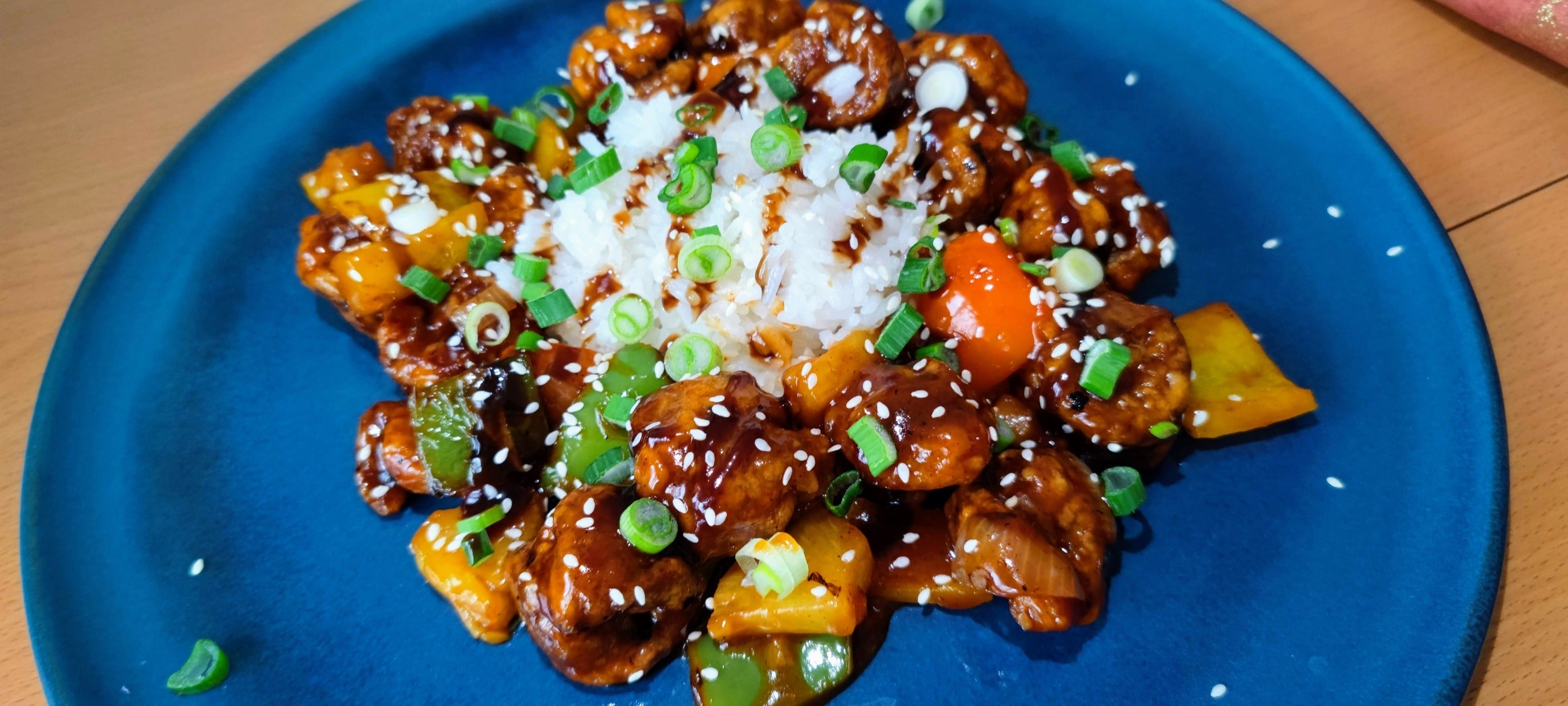 Sweet and sour pork meatballs - HOT WOK